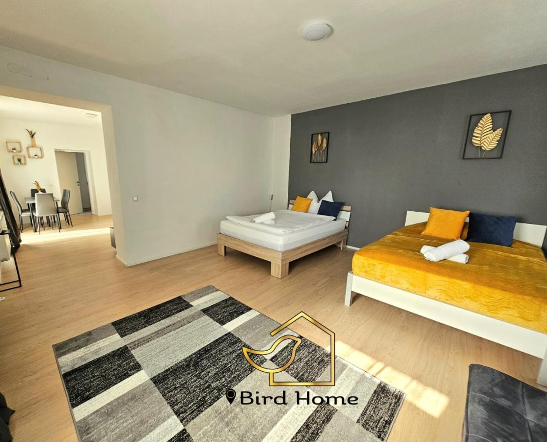 Bird Home Room 4 克拉根福 外观 照片